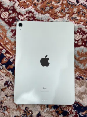 Apple iPad Air 4 64 GB in Al Dhahirah