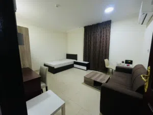SINGLE EXECUTIVE MALE BACHELORS ROOMS