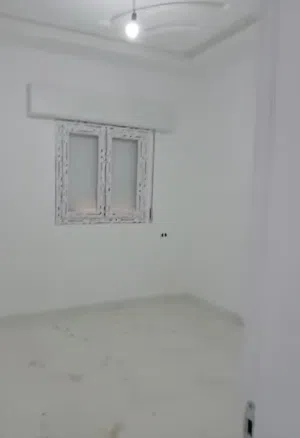 135 m2 3 Bedrooms Apartments for Sale in Tripoli Khalatat St