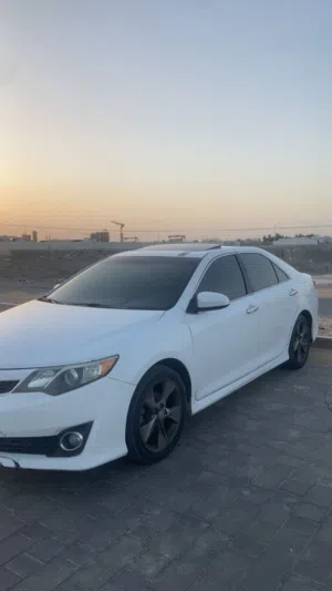 Used Toyota Camry in Al Dakhiliya