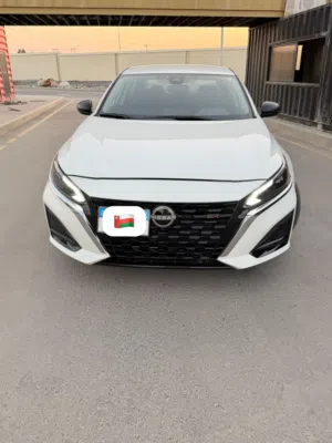 Used Nissan Altima in Muscat