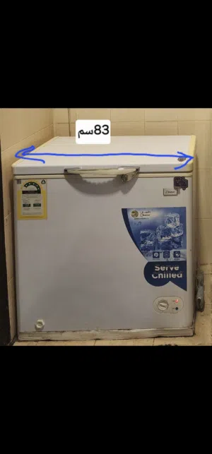 فريزر بحالة جيدة