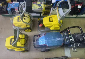 مضخات غسيل صناعي جميع الاحجام ما الك الا هاي المضخات لانها بتعطي عُمر وتحمل ساعات عمل