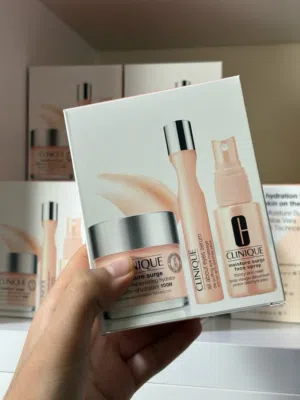 CLINIQUE SKIN CARE