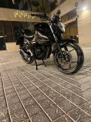 سوزوكي نيكد