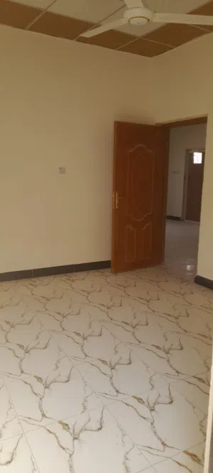 120 m2 2 Bedrooms Apartments for Rent in Basra Manawi Lajim