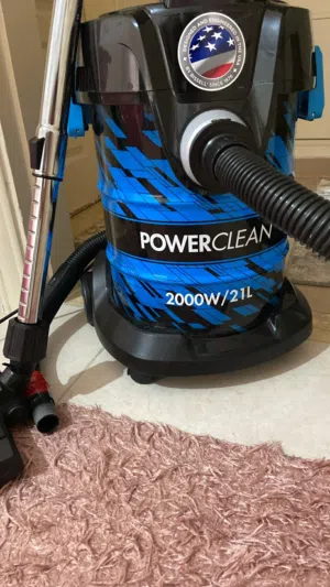 مكنسه كهربائيه للبيع