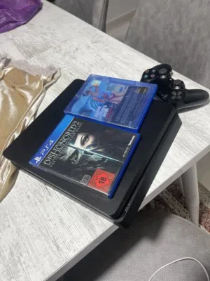 PlayStation 4 PlayStation for sale in Ramallah and Al-Bireh