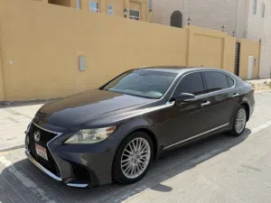لكزس صالون LS460 لارج وارد اليابان 2011 فيه ملكية