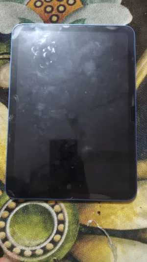 Apple iPad Air 11 128 GB in Basra