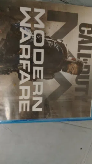 كول اوف ديوتي مودرن ورف سيدي مستعمل بس مرتين السعر قابل للتفاوض قابل للتفاوض