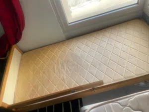 بنص الثمن اليوم فقط غرفة الاطفال للبيع بحالة جيدة جدا