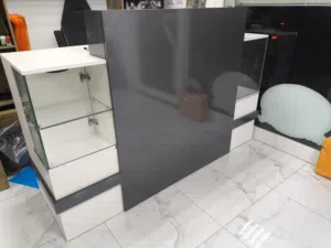 كاونتر مستعمل للبيع عرض 2متر