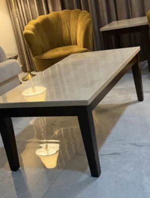 طاولتين طاولة وسط وطاولة جانبية