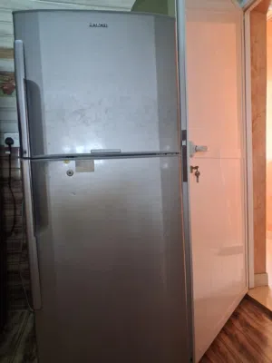 ثلاجه هيتاشي للبيع