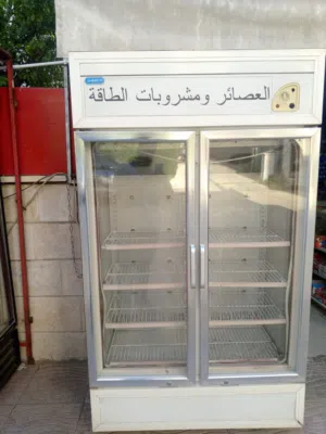 ثلاجة مستعملة