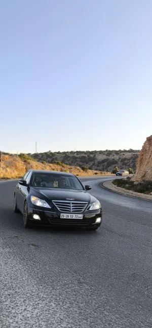 Used Genesis G80 in Benghazi