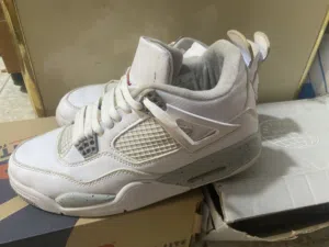Jordan 4 pure money للبيع