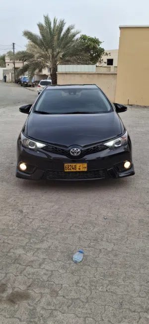 Toyota . Camry . 2017 . Used0
