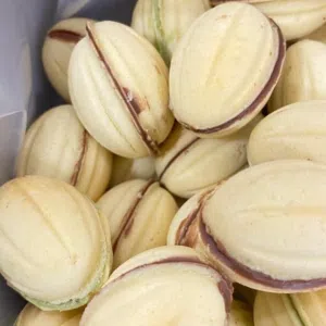 الذ حلا للعيد