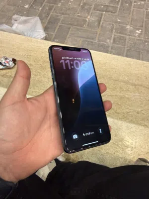 Apple iPhone 11 Pro Max 64 GB in Tripoli