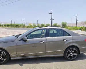 مرسيدس E300 AMG موديل 2013 بجمعها بين الفخامة الألمانية المعتادة والأداء الرياضي المدمج بحزمة AMG