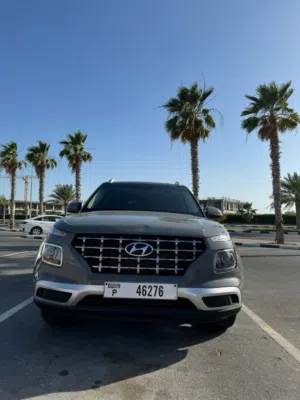 بدون تامين مخالفات هيونداي فينو موديل 2025 للايجار  FOR RENT HYUNDAI VENUE MODEL 2023