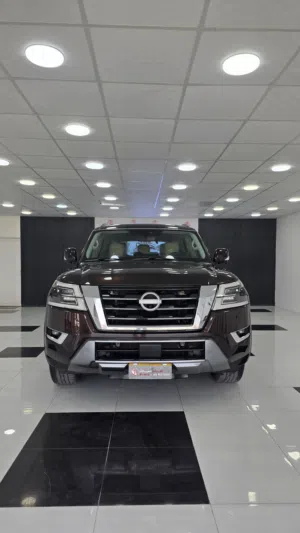 Nissan Armada 2021 محرك جبار • فخامة عالية • حضور يفرض نفسه سيارة تعطيك هيبة في كل مكان
