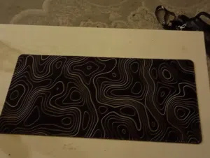 للبيع ماوس باد مستخدم بسته دينار قابل للتفاوض