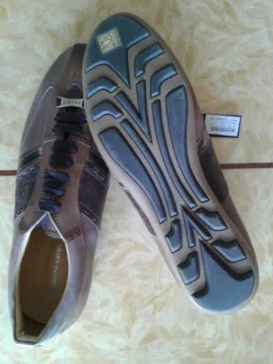 ثلاثة بوت كاجول اصليات من شركة CAT