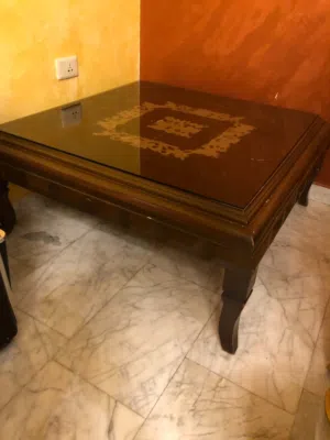 طاولة وسط للبيع