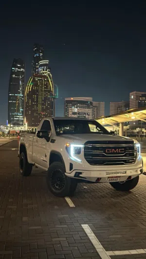 GMC Sierra AT4 Shaheen 2022  Full Option  Clean  Modified