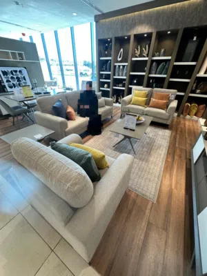 طقم من بان هوم جديد للبيع