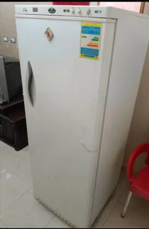 ديب فريزر كريازى 5 درج بحاله جيده جدا