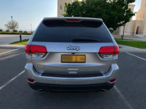 Used Jeep Grand Cherokee in Al Batinah