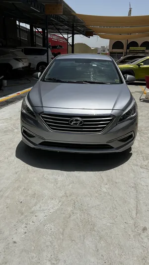 Hyundai sonata 2015 no accident and no painted