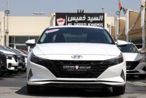HYUNDAI ELANTRA 2023 - WHITE - GCC  - PERFECT CONDITION INSIDE OUT