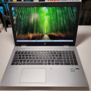 جيل ثامن Core i5 هارد 256 SSD و رام 8 و حجم شاشة 15.6 FHD
