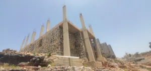 عماره سكنيه واستثمارية في موقع مميز وسياحي في الستين الشمالي حي الطيارين