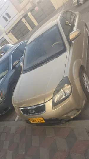 kia rio beige 2009