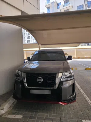 Nissan Patrol 2017 GCC V6 (516000 KM )