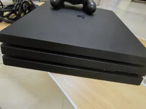 بلاستيشن 4 برو/playstation 4 pro