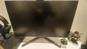 Samsung monitor 24inch 1080p 75HZ  very good condition