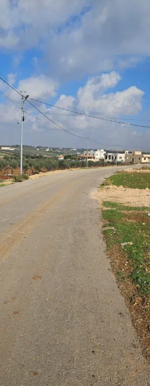 Residential Land for Sale in Amman Naour