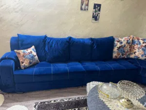 طقم كورنر بحالة جيدة للبيع