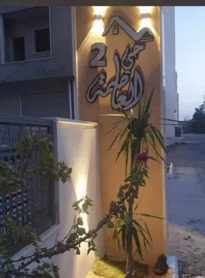 شقة للبيع السدرة حي العاصمة2 تشطيب شخصي وشقة ممتازة جدا البيع بي الاثات لتوصل هاتف او واتساب