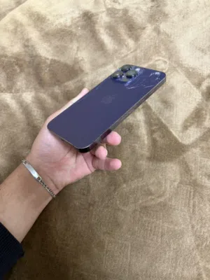 ايفون 14 برو ماكس للبدل عحساب فري فاير فيه الضغط