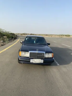 Mercedes Benz . E-Class . 1991 . Used0