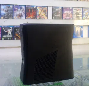 Xbox 360 Slim