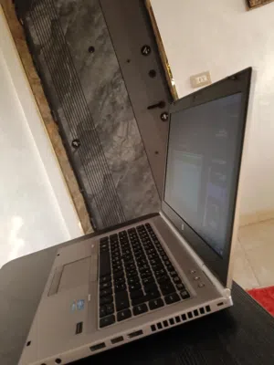 حاله ممتازه وسريع جدا  رامات 8g وقابل للزياده الي 16 كور i5  هارد256 و125ssd  ومتنزل عليه ويندوز10